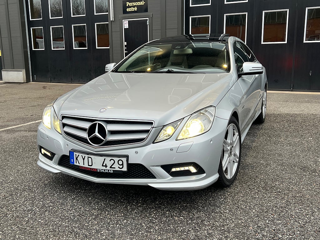 Mercedes-Benz E 250 CDI Coupé  AMG Sport / Panorama / Navi