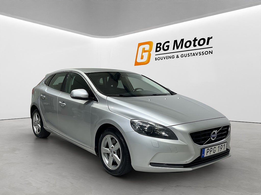 Volvo V40 D3 150hk Aut Drag/Värmare/Nyservad