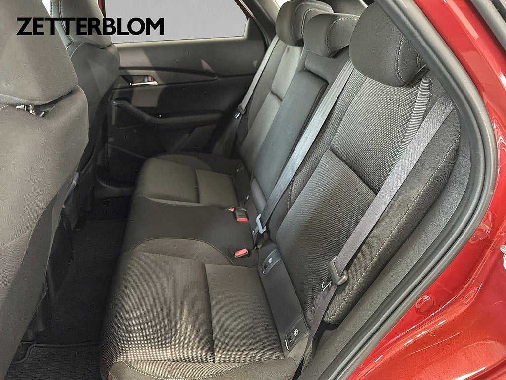 Kombi Mazda CX-30 9 av 16