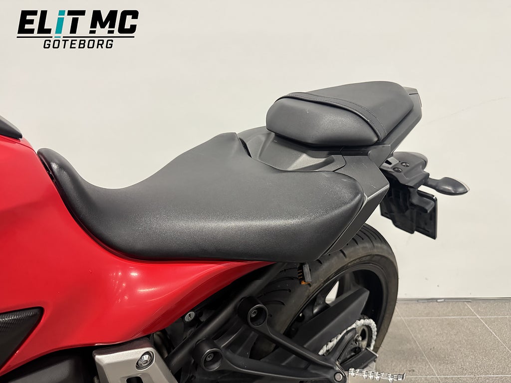 Yamaha MT-07 2014 - miniatyr 16