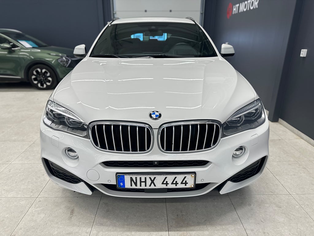 BMW X6 xDrive40d MSport/B-Kamera/4.99%/360/H/K/Skinn/Drag/Nav