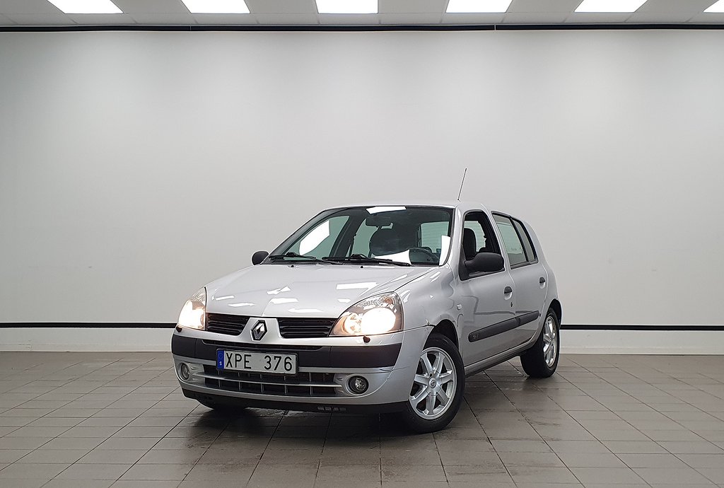 Renault Clio 5-dörrars 1.2 Euro 4 SoV-hjul/Svensksåld
