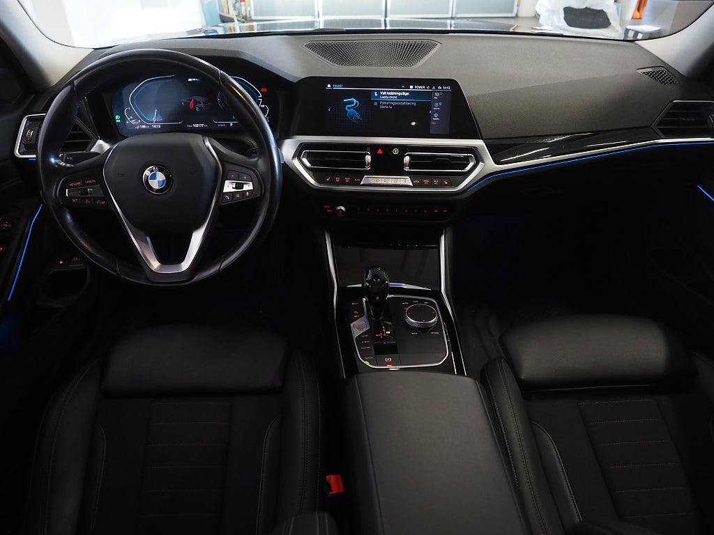BMW 330e Plug-in Touring 292hk Sport Line | Drag | Navi |