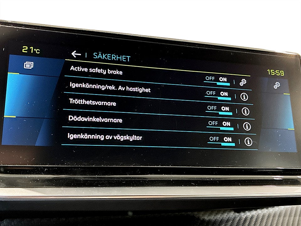 Bild på Peugeot e-208 GT 50 kWh 136hk Aut B-KAMERA CARPLAY