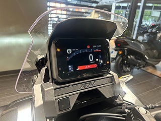 Honda ADV 350 /3,45%/2026/129 mil!