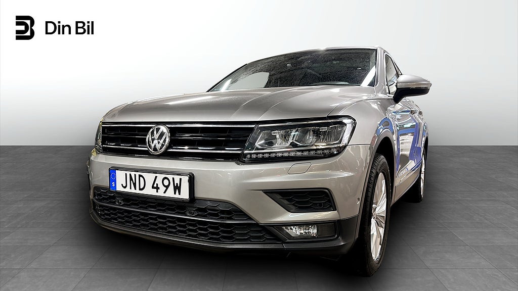 Volkswagen Tiguan 2.0 TSI 190 DSG7 4M / Panorama