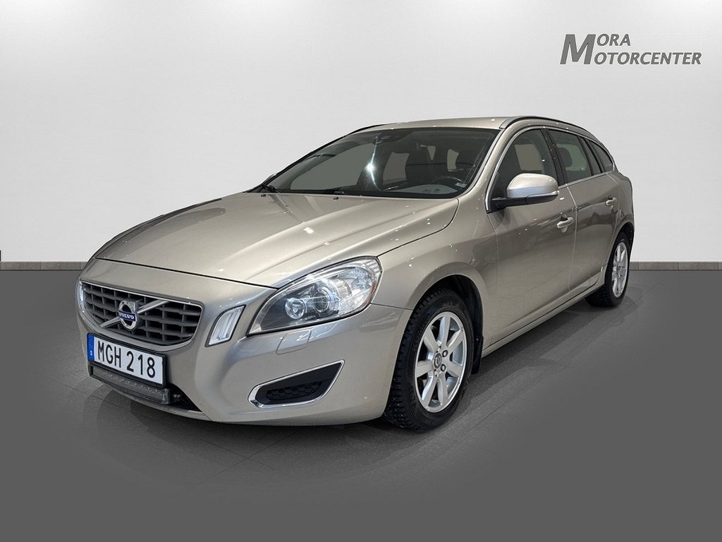 Volvo V60 D3 Geartronic Momentum | Drag | värmare | V-hjul 