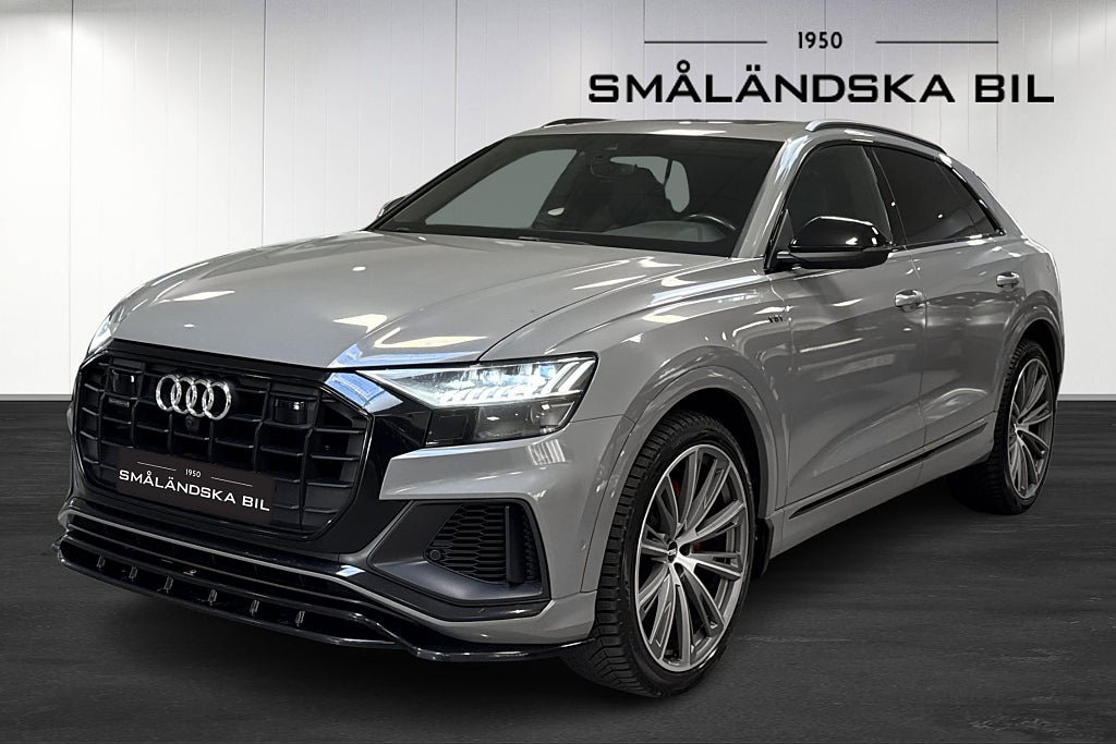 Audi Q8 50 TDI quattro TipTronic S Line 23” Fälgar, Sound boost