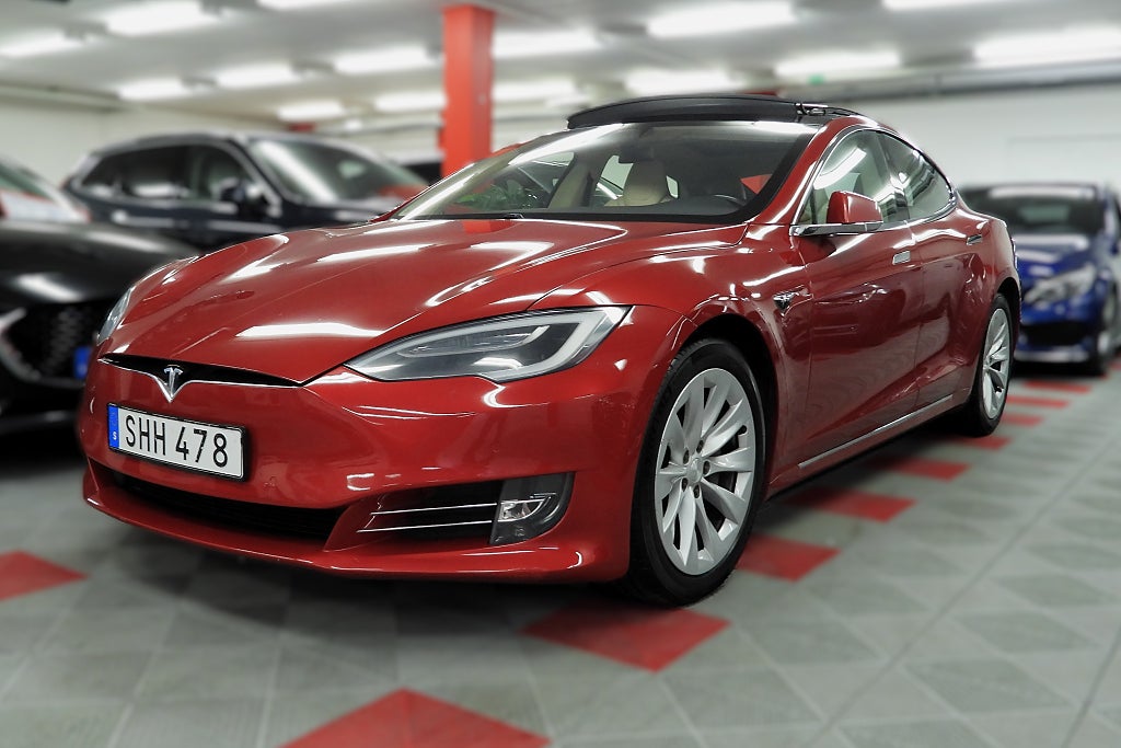 Tesla Model S 100D Panorama AutoPilot AWD SoV Hjul CCS Svensksåld