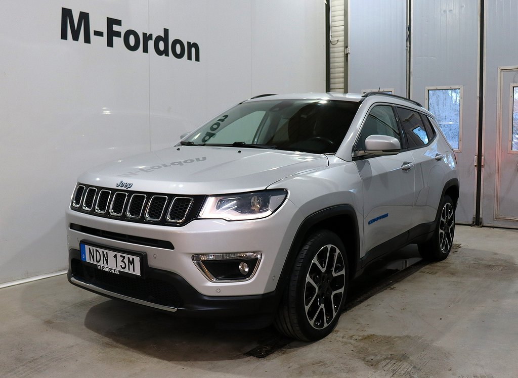 Jeep Compass 4xe 190 Limited Plug-In / Navi / Moms