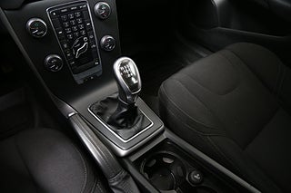 Halvkombi Volvo V40 15 av 23