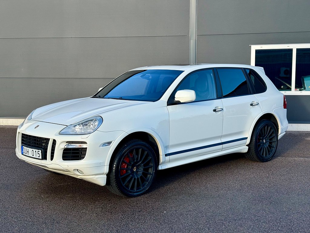 Porsche Cayenne Turbo TipTronic S GTS design paket 