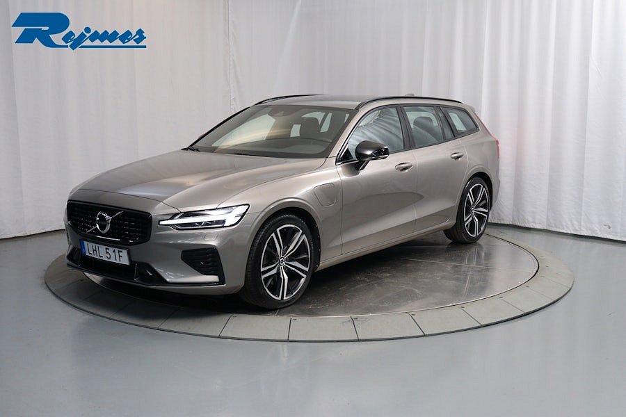 Volvo V60 Recharge T6 R-Design