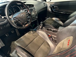 Kia Pro_Cee´d GT 1.6 Mvärm Kamera Psens GPS Pano S/V-hjul