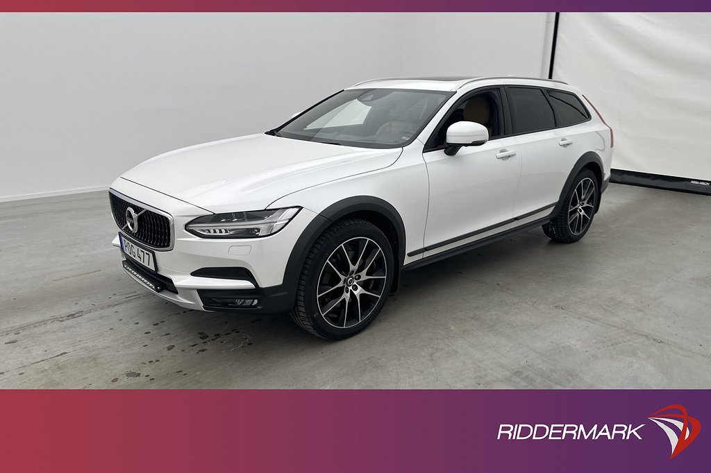 Volvo V90 Cross Country D4 AWD Pro VOC Pano B&W 360 HUD Drag