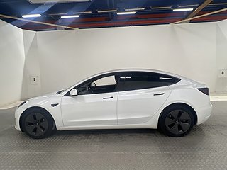 Tesla Model 3 Standard Range Plus 325hk Svensksåld Dragkrok