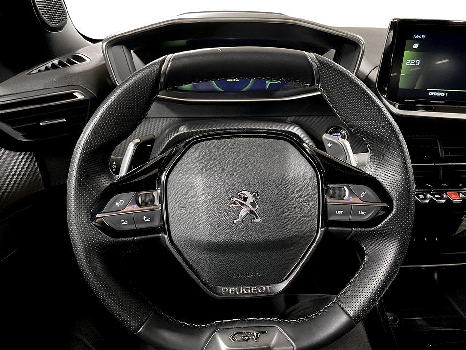 Bild på Peugeot 2008 GT 1.2 PT 130hk Aut - B-KAMERA, CARPLAY