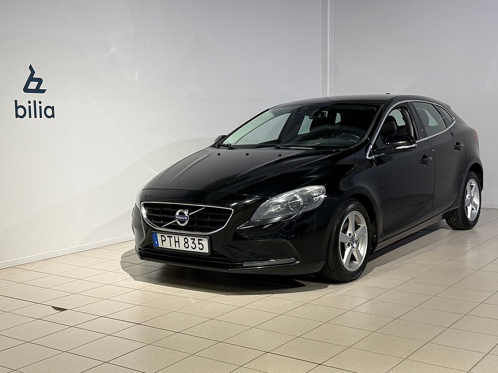 Volvo V40 D2 Momentum | 7 tum High Perf | Klimatpaket