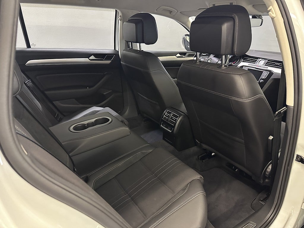 Volkswagen Passat Alltrack 2.0 TDI SCR 4Motion Alltrack Backkamera Drag Nykamrem