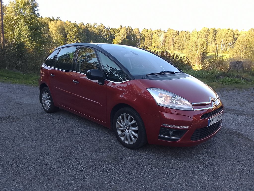 Citroën C4 Picasso 1.6 e-HDi  Automat Dragkrok S+V-Däck 2 ägare