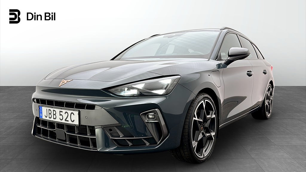 Cupra Leon Sportstourer VZ 1.5 e-HYBRID 272HK / Drag