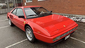 Ferrarin kom till Sverige 2001. Sedan dess har den haft två brukare. Foto: Bilweb Auctions. 