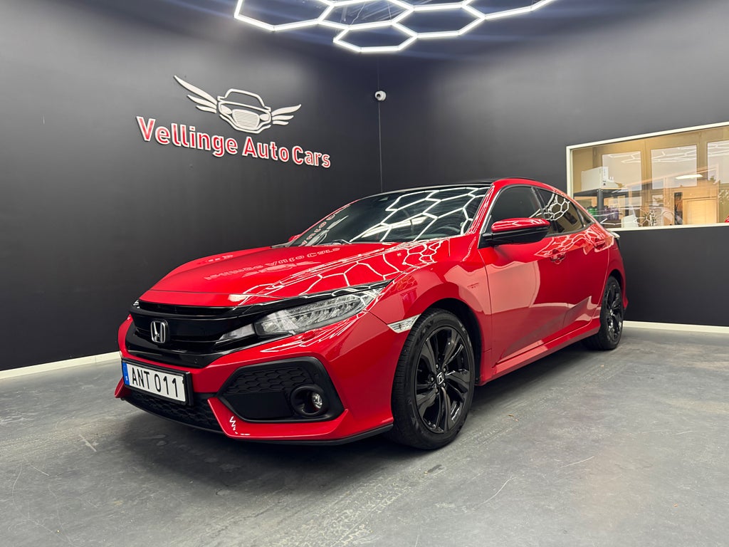 Honda Civic 5-dörrar 1.0 CVT Executive Tacklucka Backkamera Navi