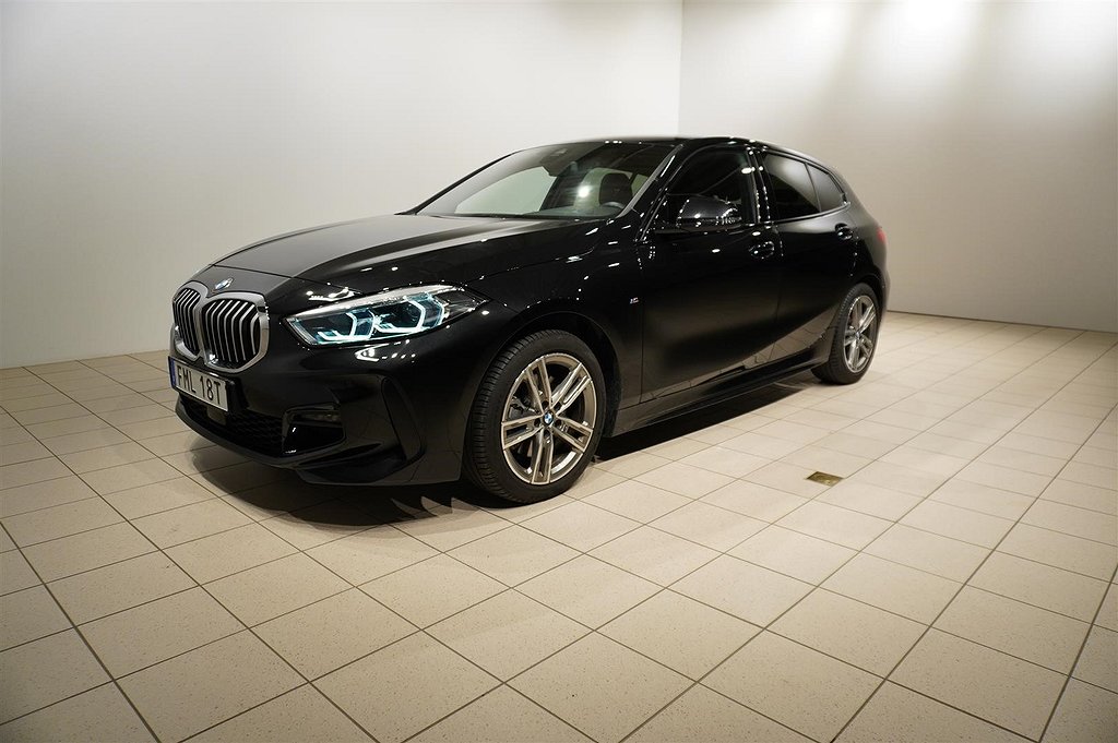 BMW 118 M Sport Navi HiFi Rattvärme LED Tonade