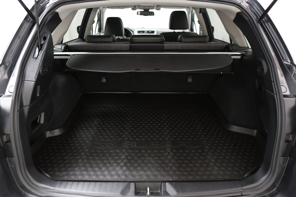 Subaru Outback 2,5i Northern Light AWD Taklucka Motorv Drag 2019