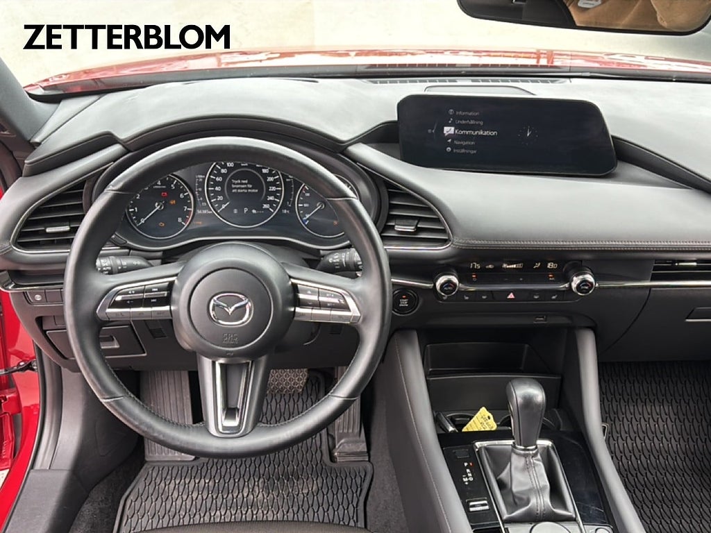 Halvkombi Mazda 3 10 av 15
