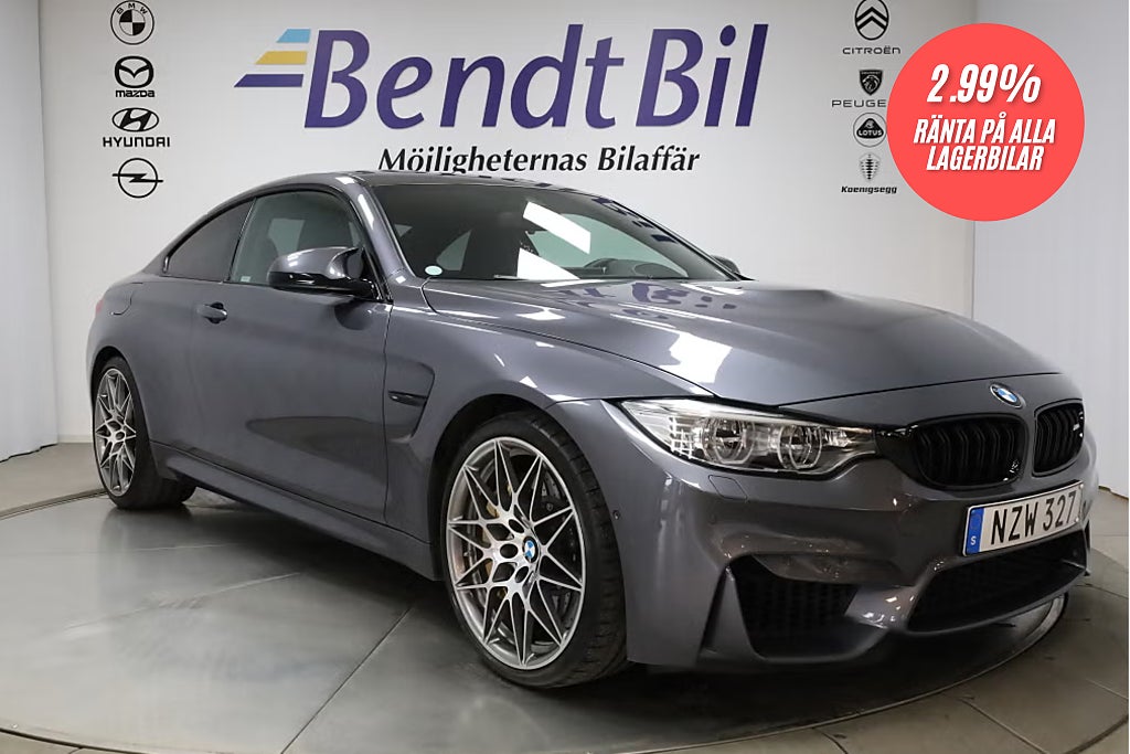 BMW M4 Competition | HUD | Keramiska bromsar | 2,99% RÄNTA