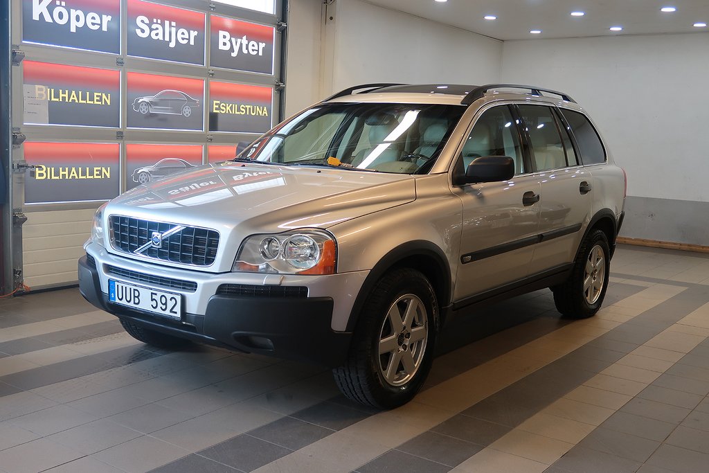 Volvo XC90  AWD (272hk) Auto-DragKrok-7Sits-Välvårdad