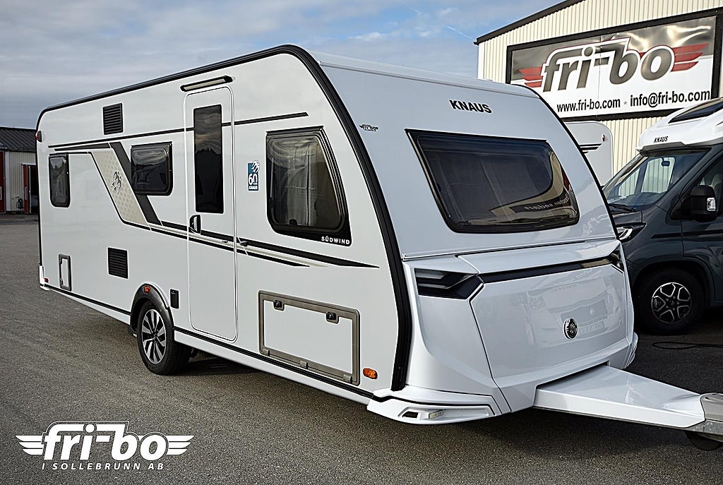 Knaus 580 QS Südwind, Barnkammare