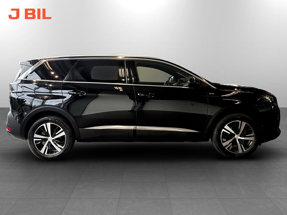 Bild på Peugeot 5008 GT 12 PT 130hk Aut 7-SITS B-KAMERA CARPLAY