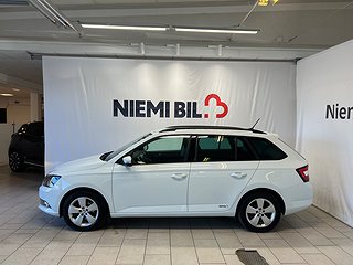 Skoda Fabia Kombi 1.0 TSI Style Mvärmare/P-sensor/S&V-däck