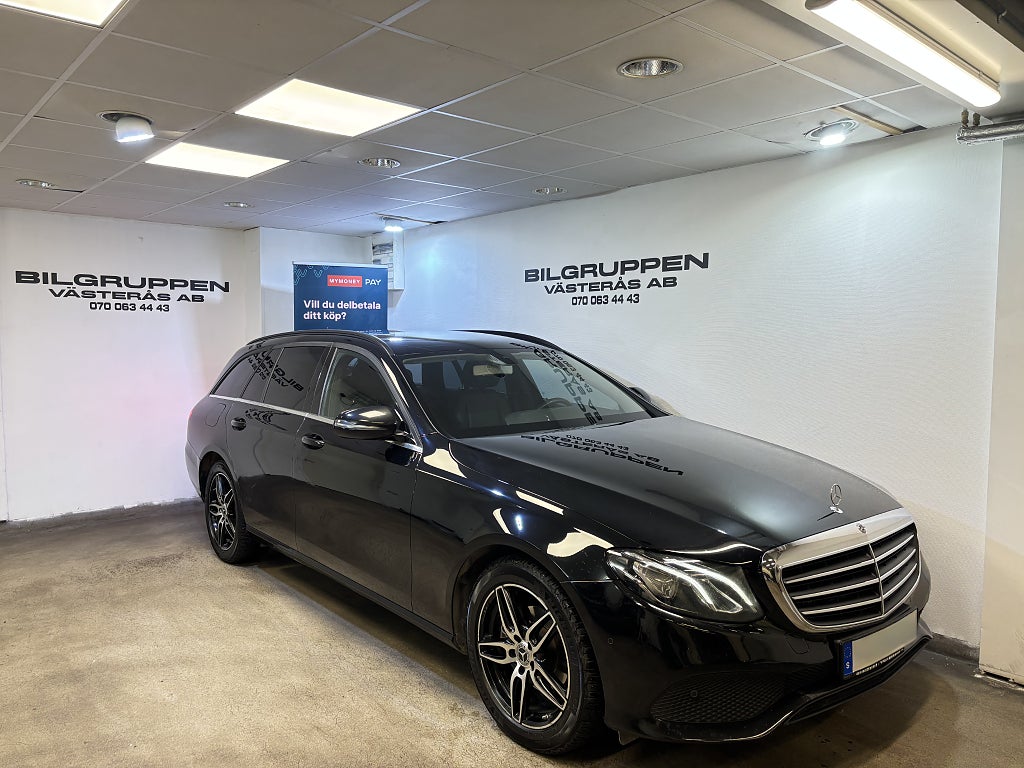 Mercedes-Benz E 220 D / Drag / Navi / Bkam / Värm / Ny Serv