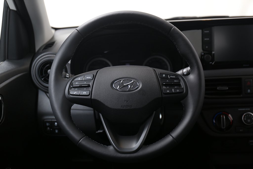 Hyundai i10 1,0 Essential - 5 Års Nybilsgaranti 2024