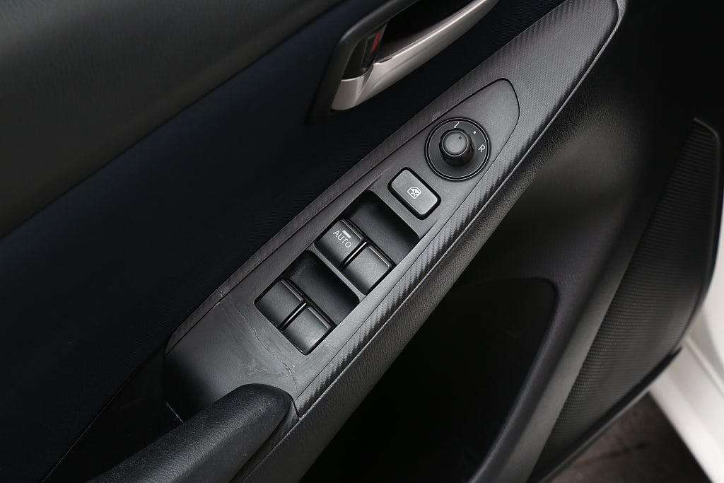 Mazda 2 1,5 SKYACTIV-G 90hk Core 5-dörrar 2015