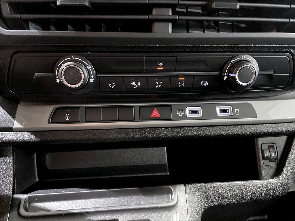 Bild på Peugeot Expert 145hk Aut L3 - EDITION! SERVICE & VINTERHJUL INGÅR!