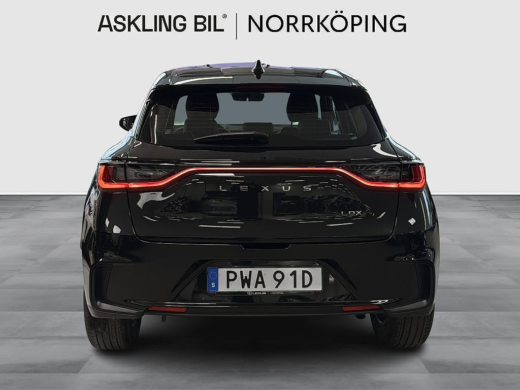 Lexus LBX 2025 - miniatyr 4