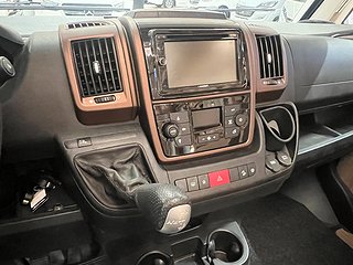 Husbil-integrerad Kabe TM IMPERIAL 910 T 34 av 38