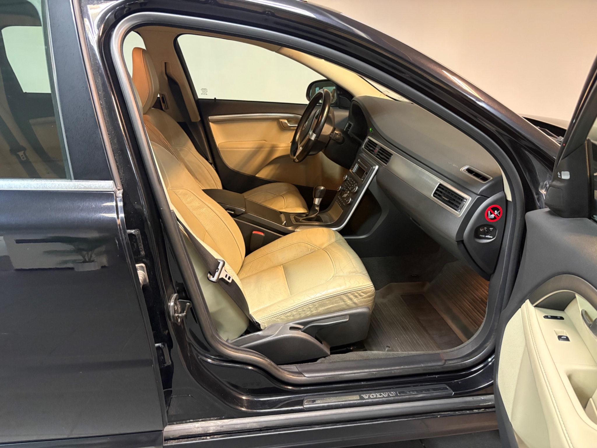 Volvo V70 2011, photo 7/10