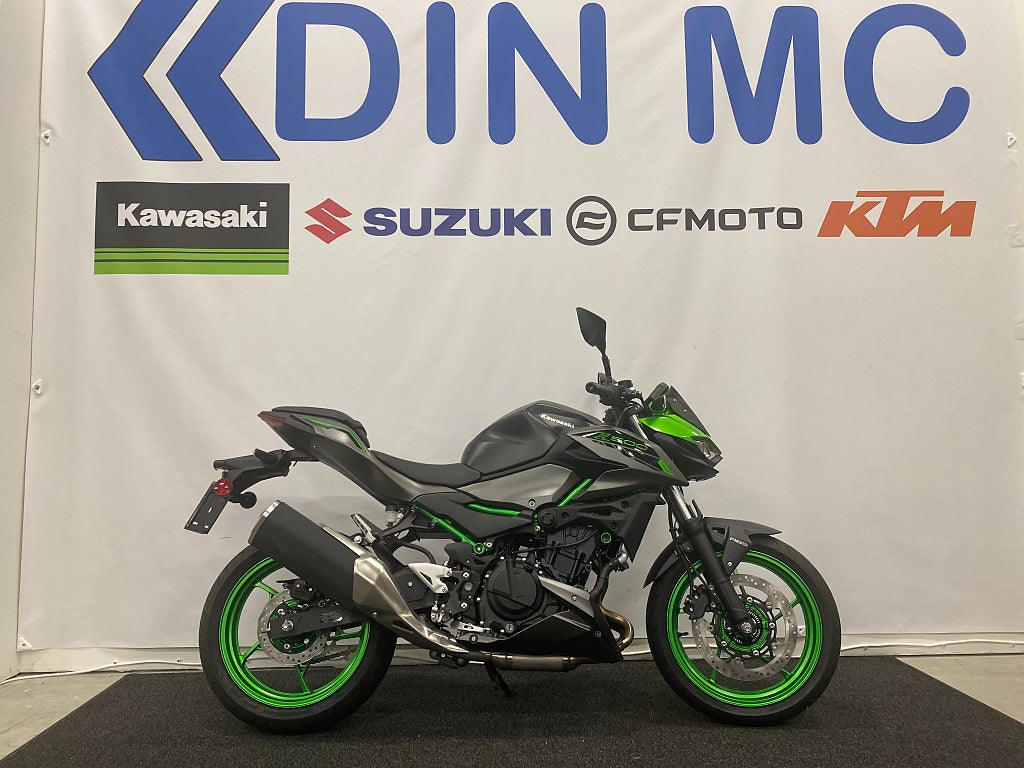Kawasaki Z500 SE "Fabriksny hoj för omgående leverans"