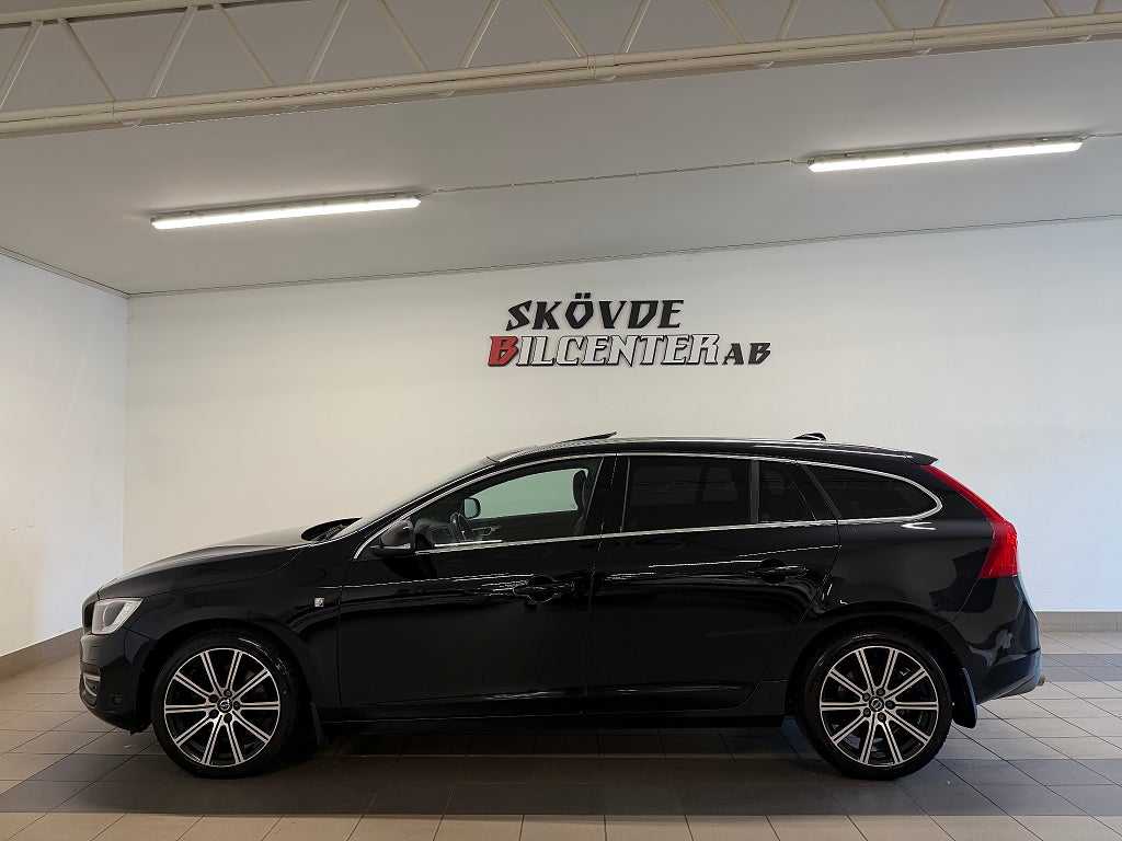 Volvo V60 D4 AWD Ocean Race/Nyservad/Taklucka/Drag/GPS/VOC/Adapti