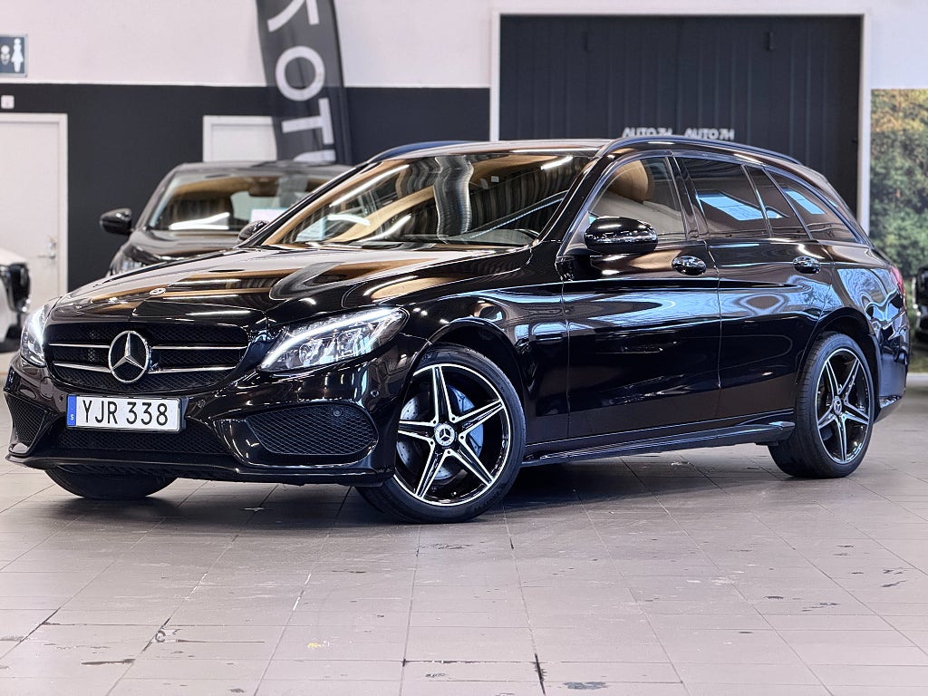 Mercedes-Benz C 220d 4MATIC /AMG/Drag/Panorama/Värmare/