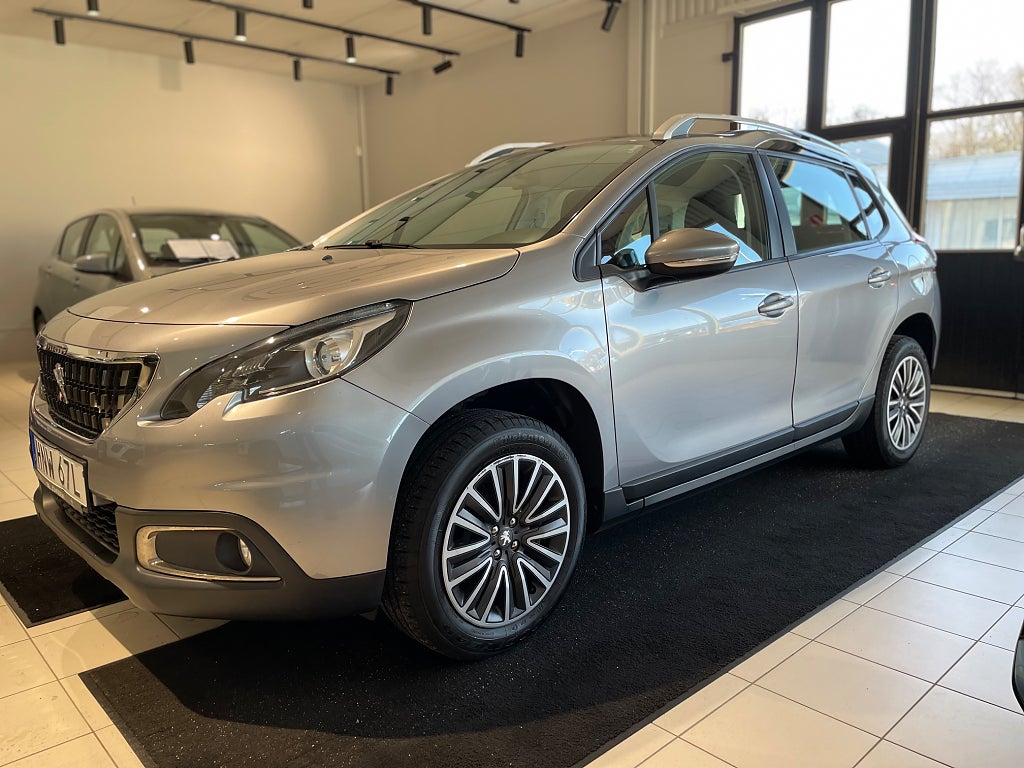 Peugeot 2008 1.2 PureTech 82 Euro 6 *Vinterhjul ingår *Låga mil