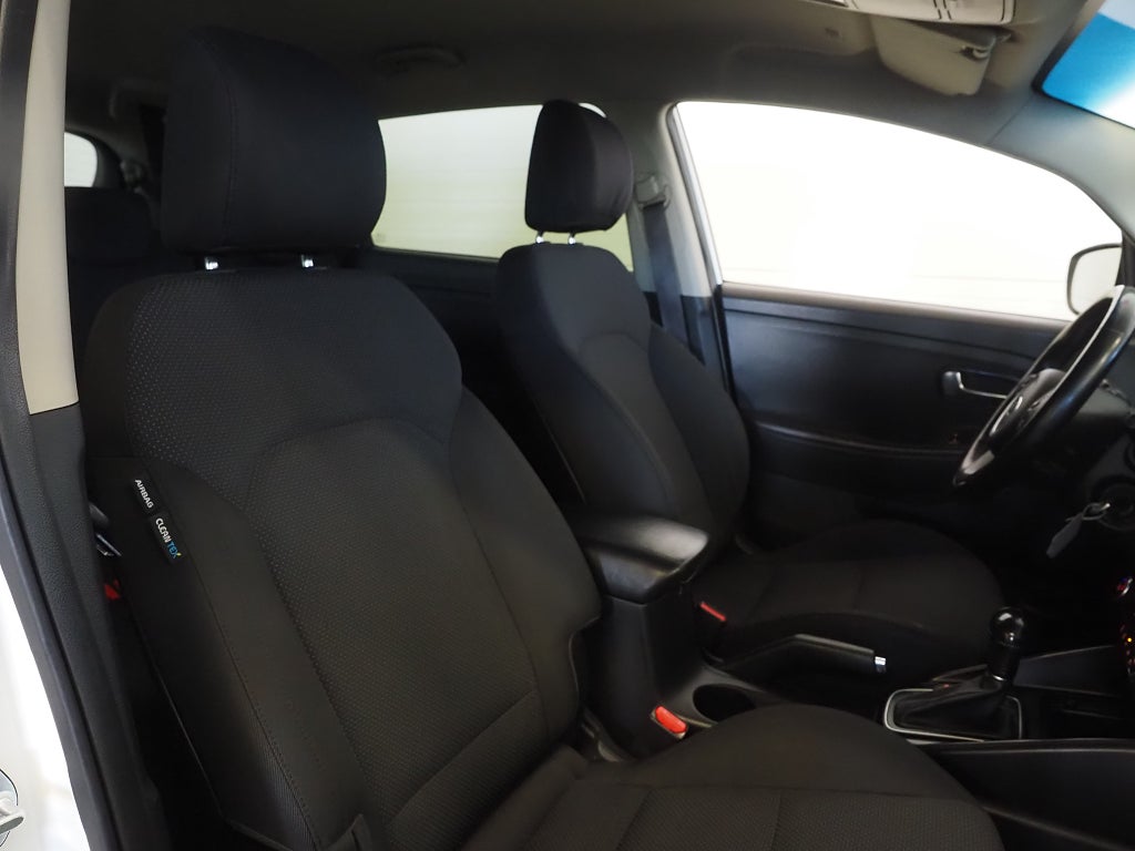 Kia Carens 1.7 CRDi DCT GLS Automat 7-Sits Dragkrok M-Värm 2016