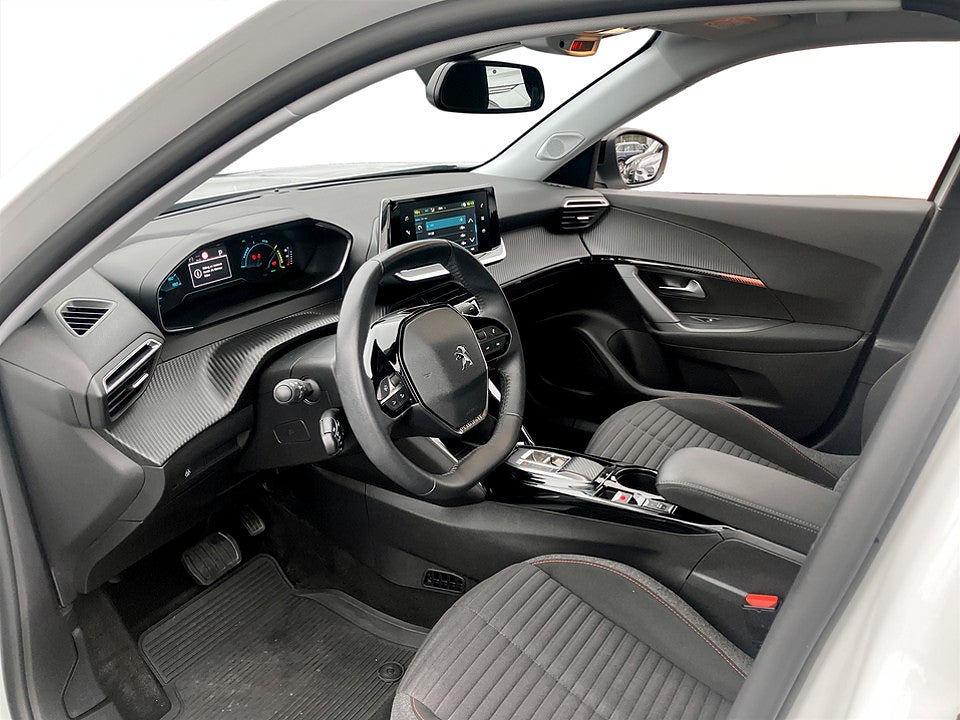 Bild på Peugeot e-2008 Active 50 kWh 136hk Aut BACKSENSORER