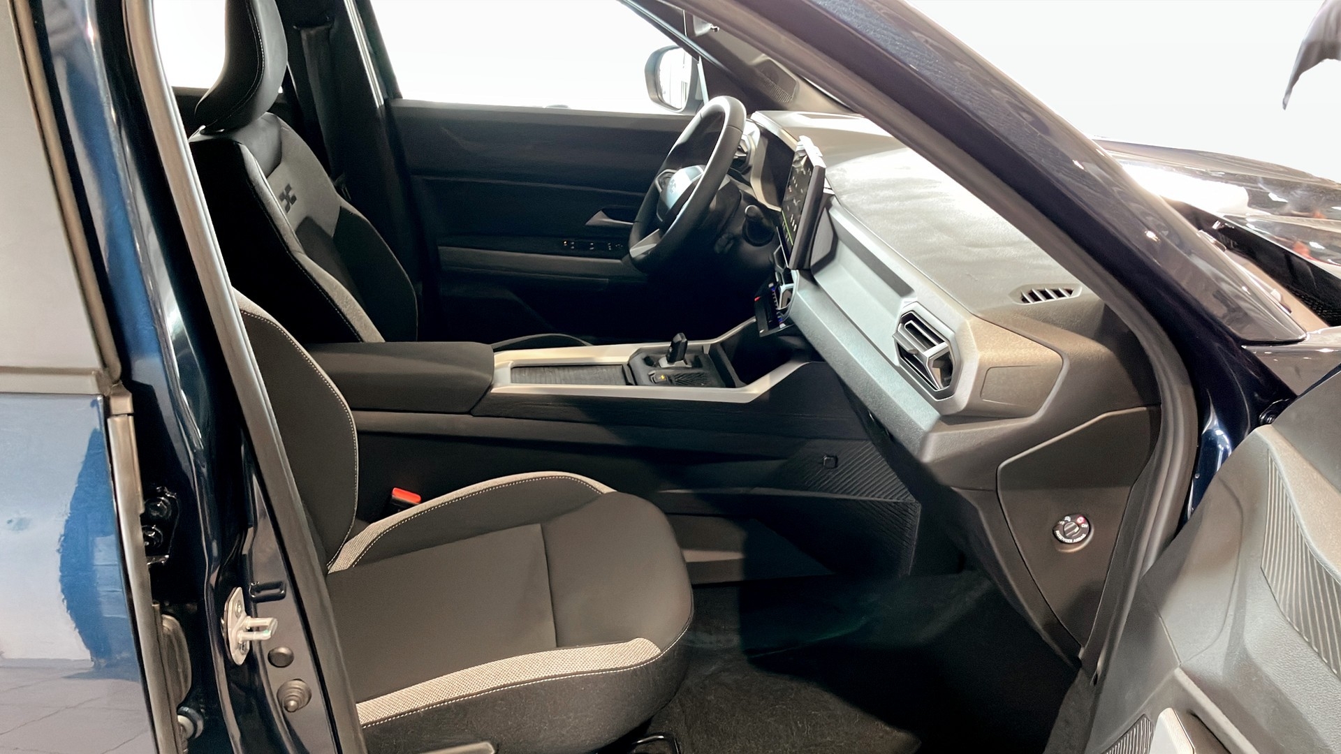 Dacia Bigster JOURNEY HYBRID 155, bild 3/15