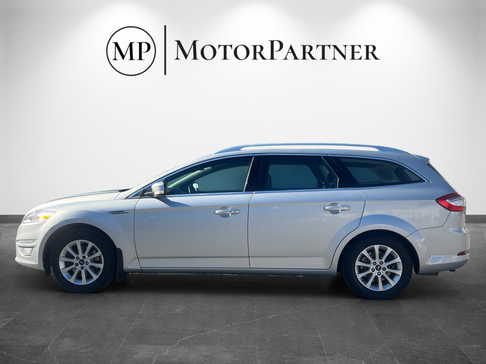 Ford Mondeo 2011, bild 4/49